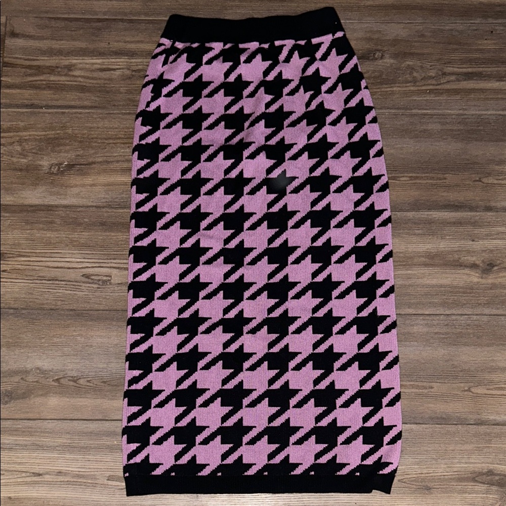 SHEIN Purple and Black Houndstooth Midi Skirt